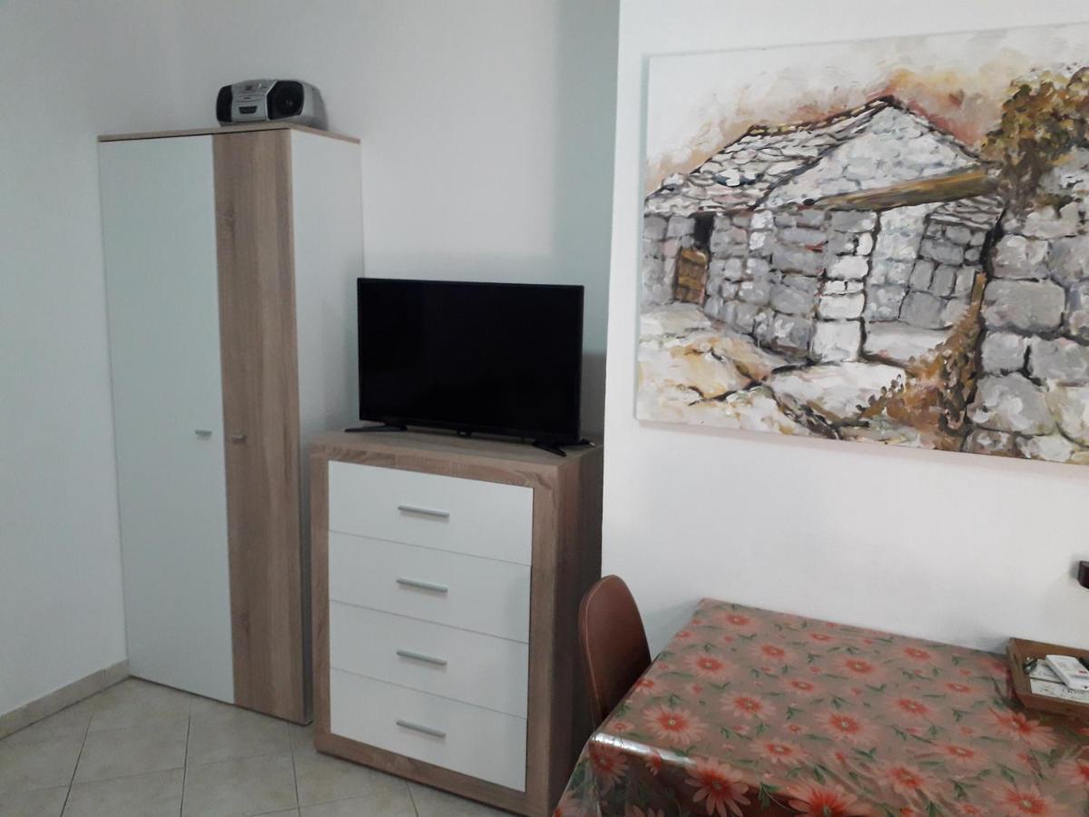 Apartments Maslina Λομπάρδα Εξωτερικό φωτογραφία
